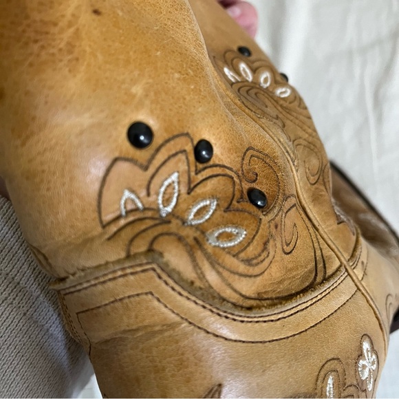 Lane Women’s Sweet Paisley Cowgirl Boot Snip Toe Tan 8.5M - Picture 3 of 6
